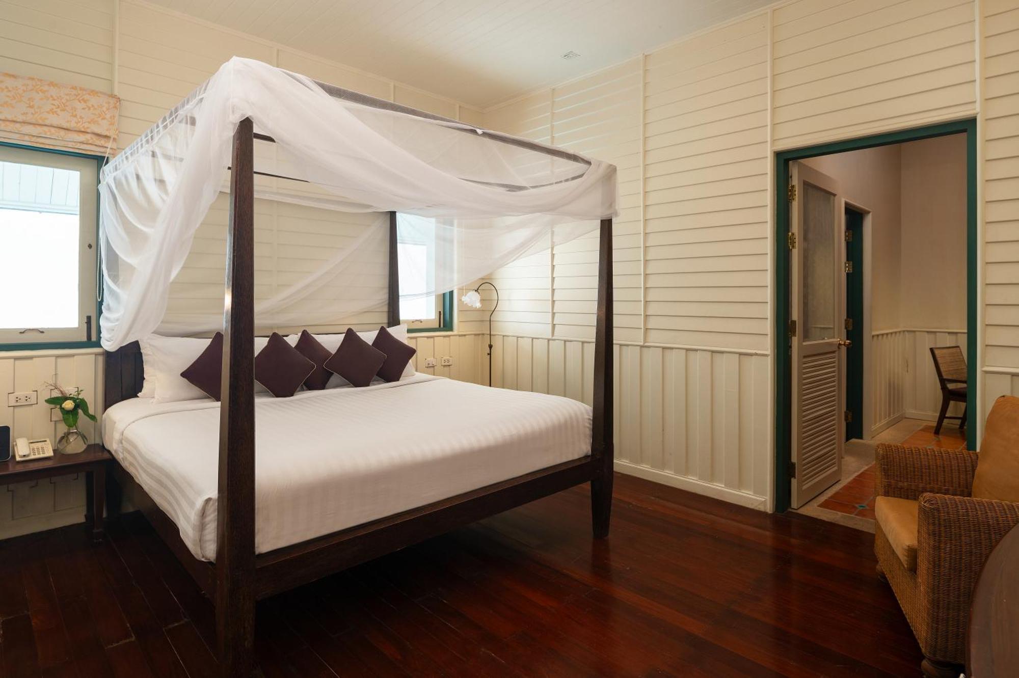 Kalanan Riverside Resort Nonthaburi Exterior photo