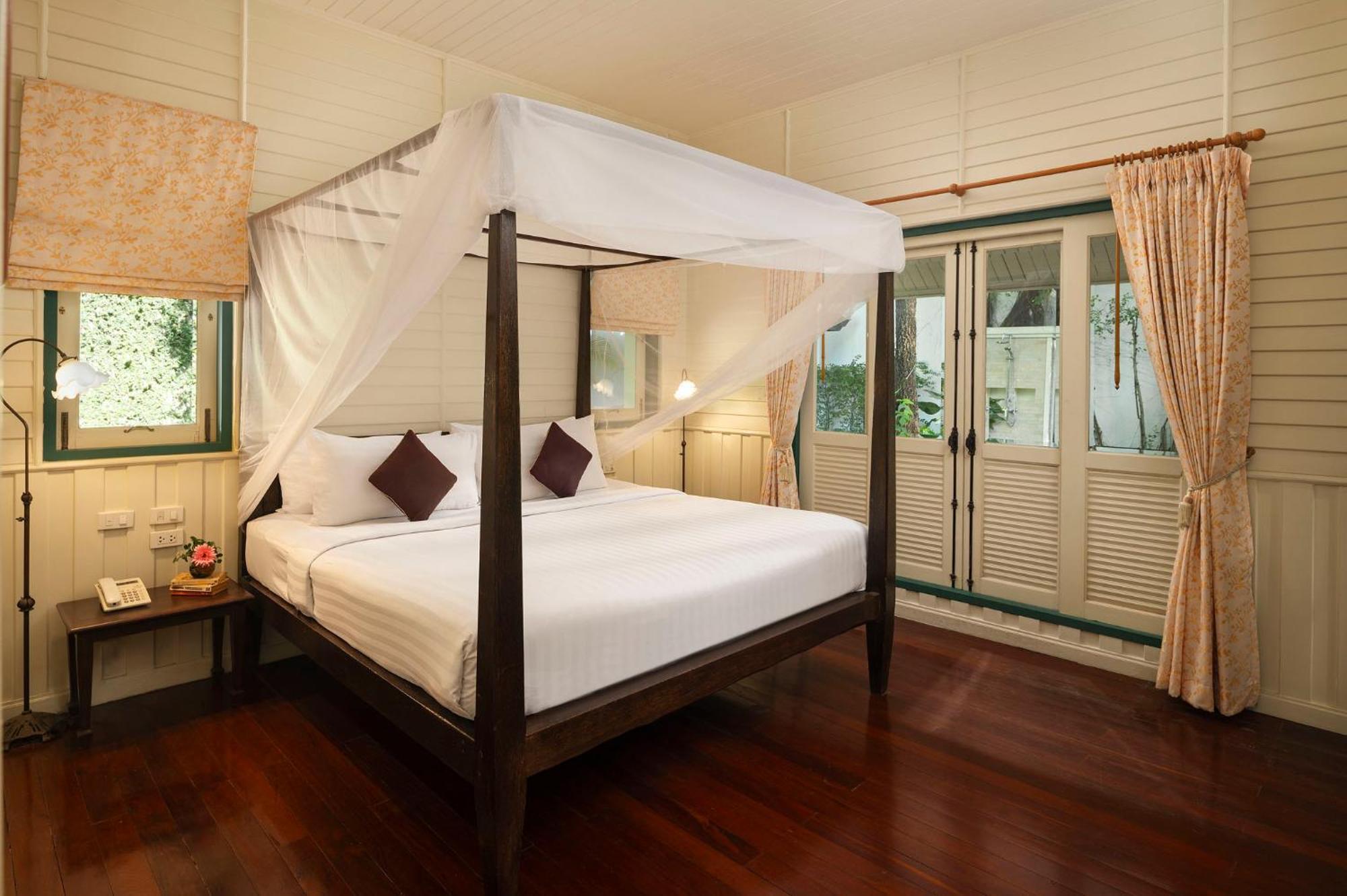 Kalanan Riverside Resort Nonthaburi Exterior photo