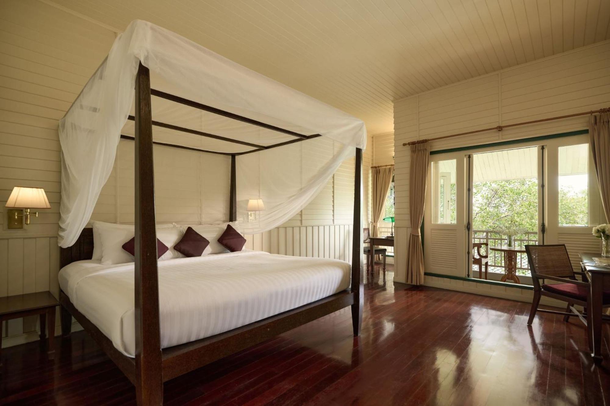 Kalanan Riverside Resort Nonthaburi Exterior photo